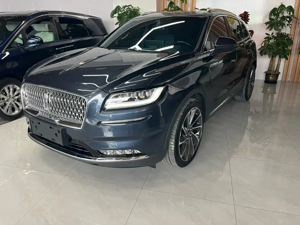 Lincoln Nautilus 2.7T AWD Prestige Edition 2021