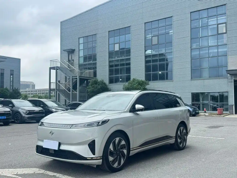 Dongfeng Yipai eπ008 210Max Range Extender 6-Seater 2024