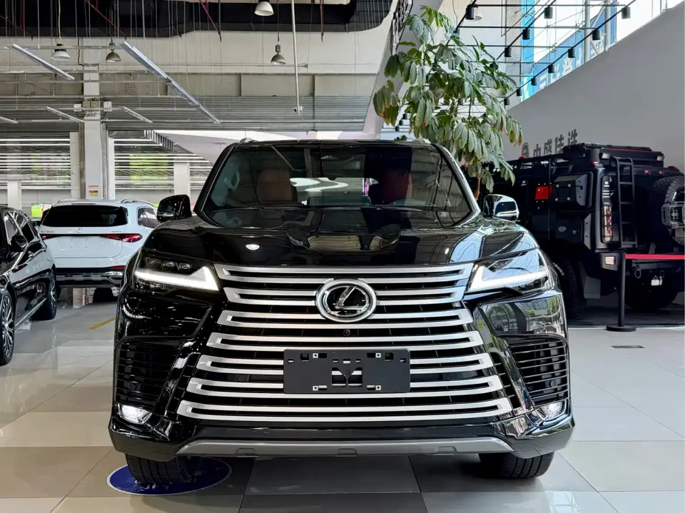Lexus LX 700h Boundary Edition 2026
