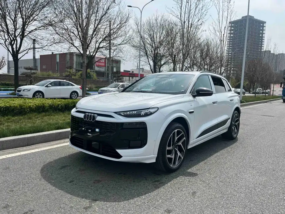 Audi Q6L e-tron Model Pioneer Edition 2026