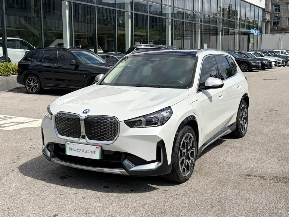 BMW iX1 xDrive30L X Design Package 2023
