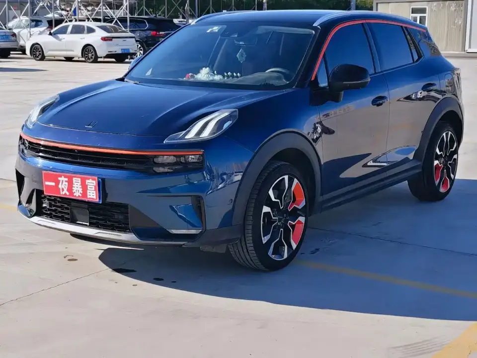 Lynk & Co 06 1.5T Halo 2021