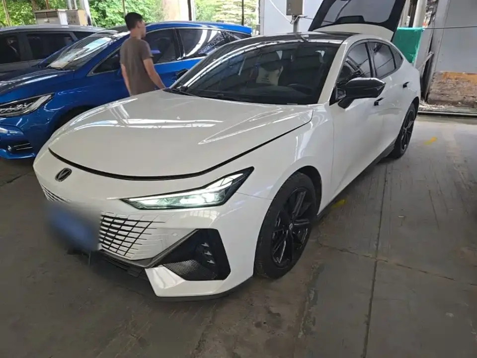 Changan UNI-V 1.5T High Performance Edition 2024