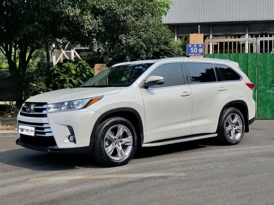 Toyota Highlander 2.0T AWD Luxury 7-Seater 2021