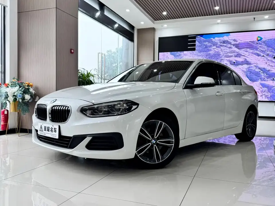 BMW 1 Series Model 120i Fashion Style 2020