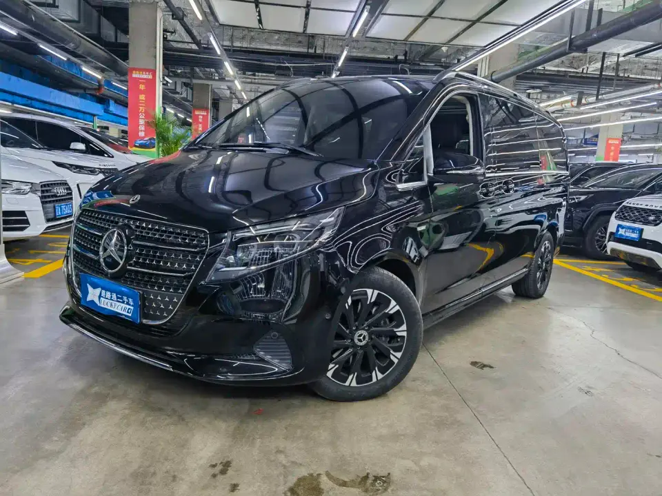 Mercedes-Benz V-Class V 300 Premium Edition 2024