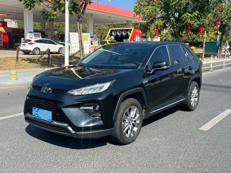 Toyota Wildlander Hybrid 2.5L E-CVT AWD Luxury PLUS Edition 2021