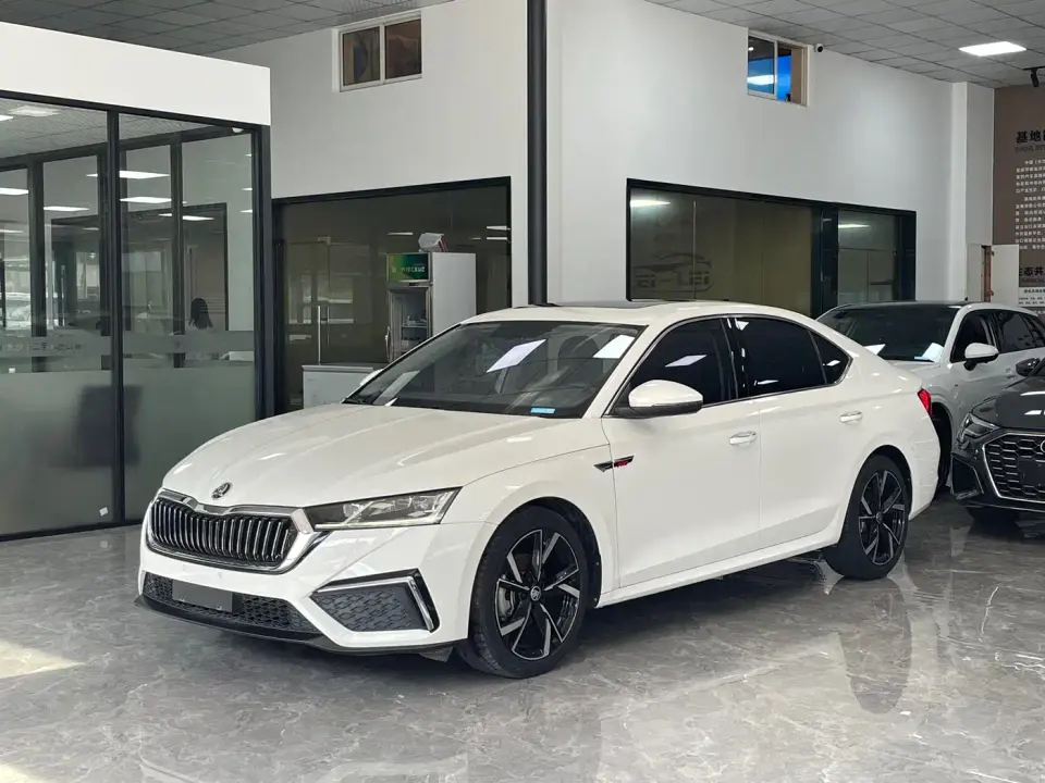 Skoda Octavia PRO TSI280 Premium Edition 2022