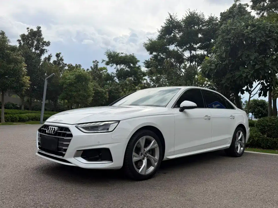 Audi A4L 40 TFSI Luxury Elegance 2020
