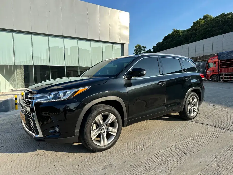 Toyota Highlander 2.0T 4WD Premium 7-seater China VI 2020