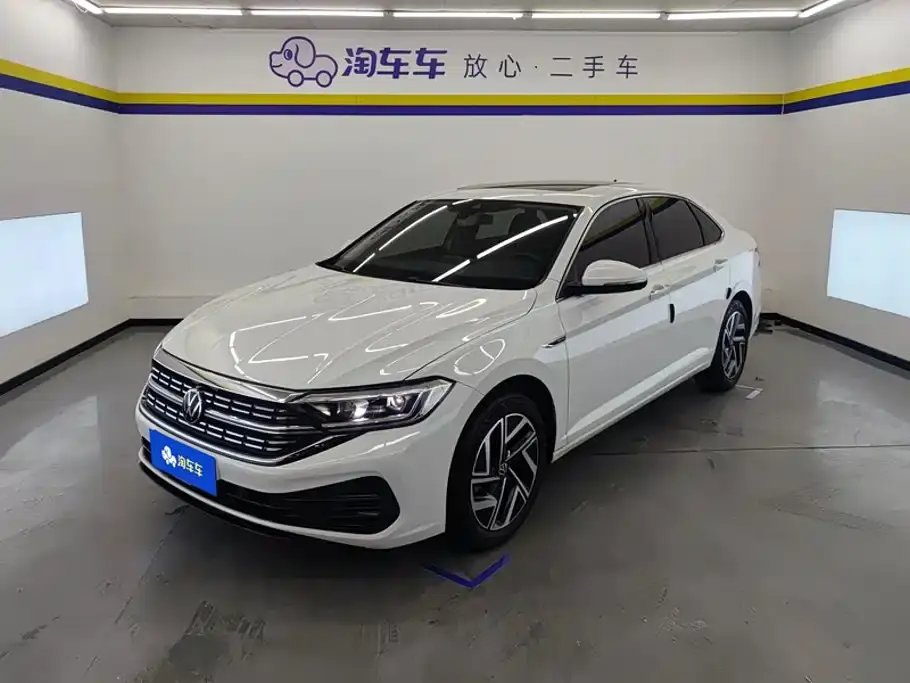 Volkswagen Sagitar Model Year 200TSI DSG Surpass Edition 2022