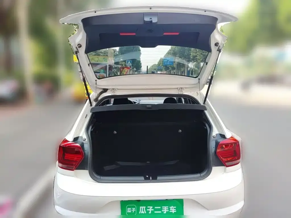 Volkswagen Polo Plus 1.5L Automatic Panorama Enjoyment Edition 2021 — фото 10