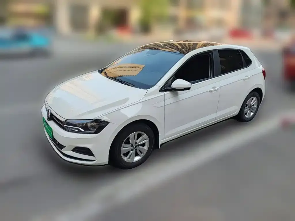 Volkswagen Polo Plus 1.5L Automatic Panorama Enjoyment Edition 2021 — фото 2