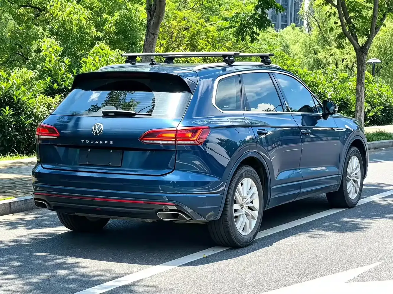 Volkswagen Touareg 2.0TSI R-Line 2021 — фото 3