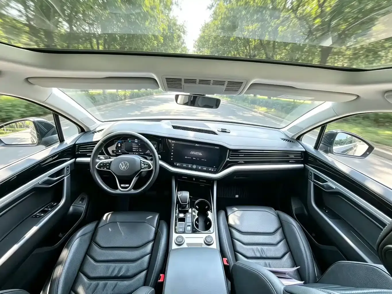 Volkswagen Touareg 2.0TSI R-Line 2021 — фото 5