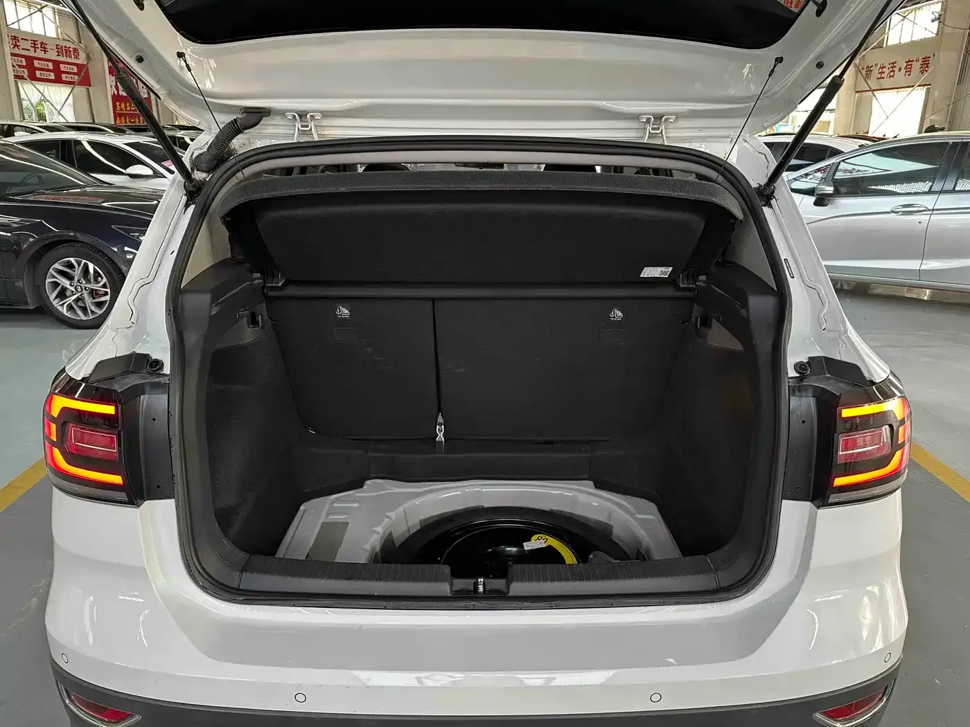 Volkswagen Tanying 1.5L Automatic Smart Connect Edition 2021 — фото 16