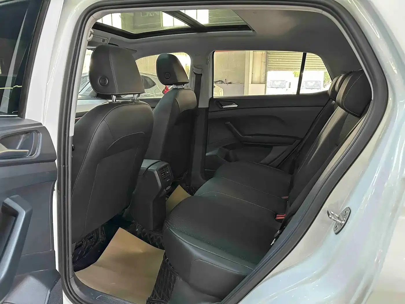 Volkswagen Tanying 1.5L Automatic Smart Connect Edition 2021 — фото 14