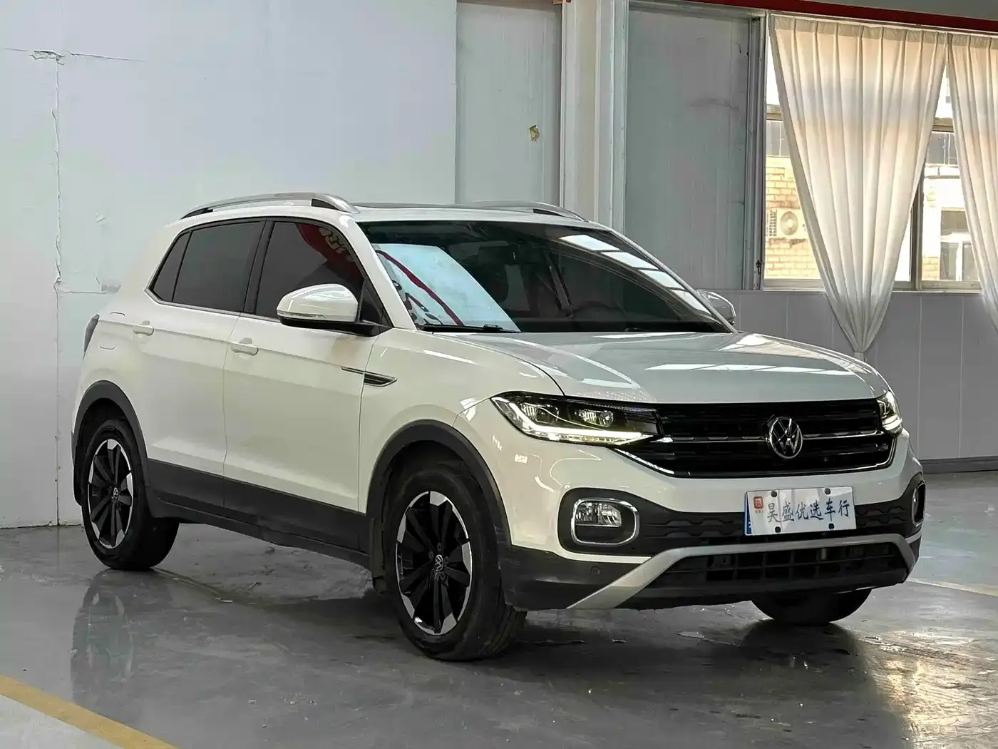 Volkswagen Tanying 1.5L Automatic Smart Connect Edition 2021 — фото 3