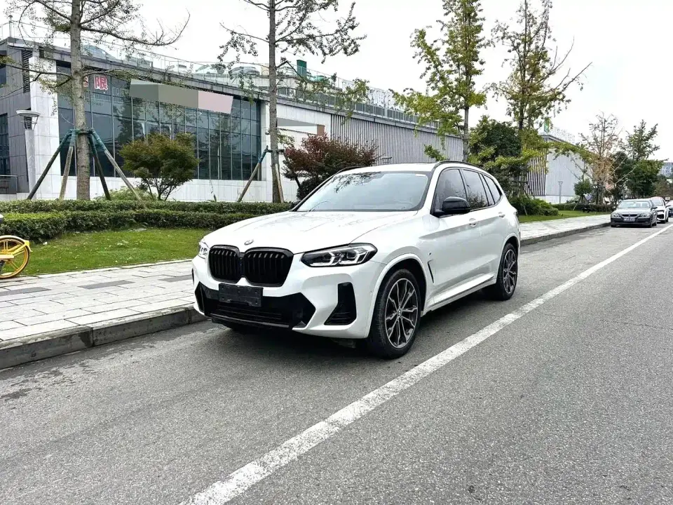 BMW X3 xDrive30i Leading M Night Package 2023