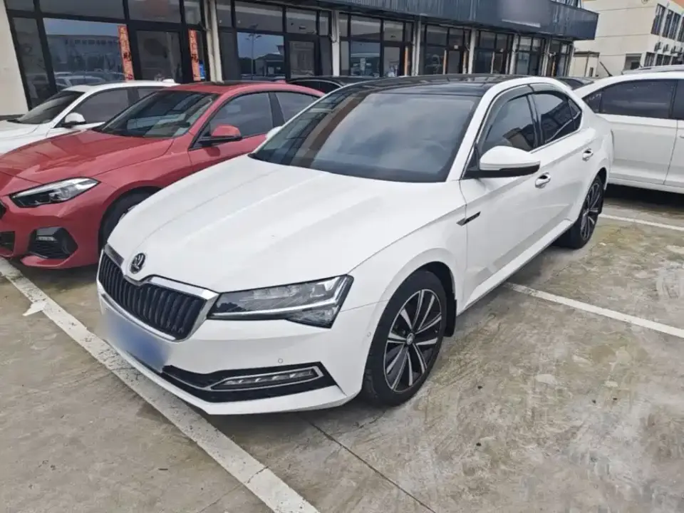 Skoda Superb Facelift TSI280 DSG Premium Edition 2024