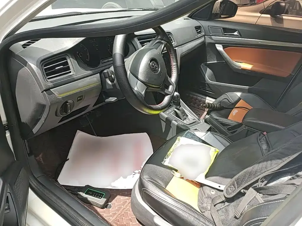 Volkswagen Lavida Lavida Start 1.5L Auto Trend (China VI) 2021 — фото 16