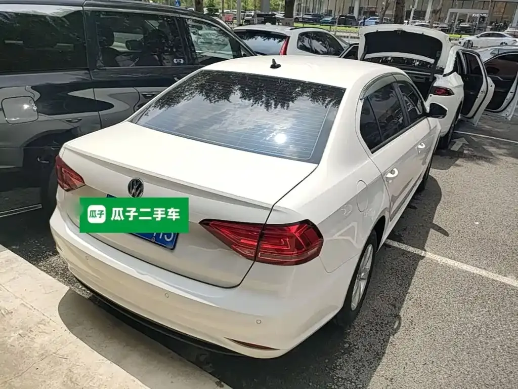 Volkswagen Lavida Lavida Start 1.5L Auto Trend (China VI) 2021 — фото 7