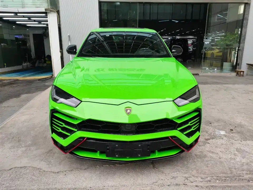 Lamborghini Urus 4.0T V8 2021