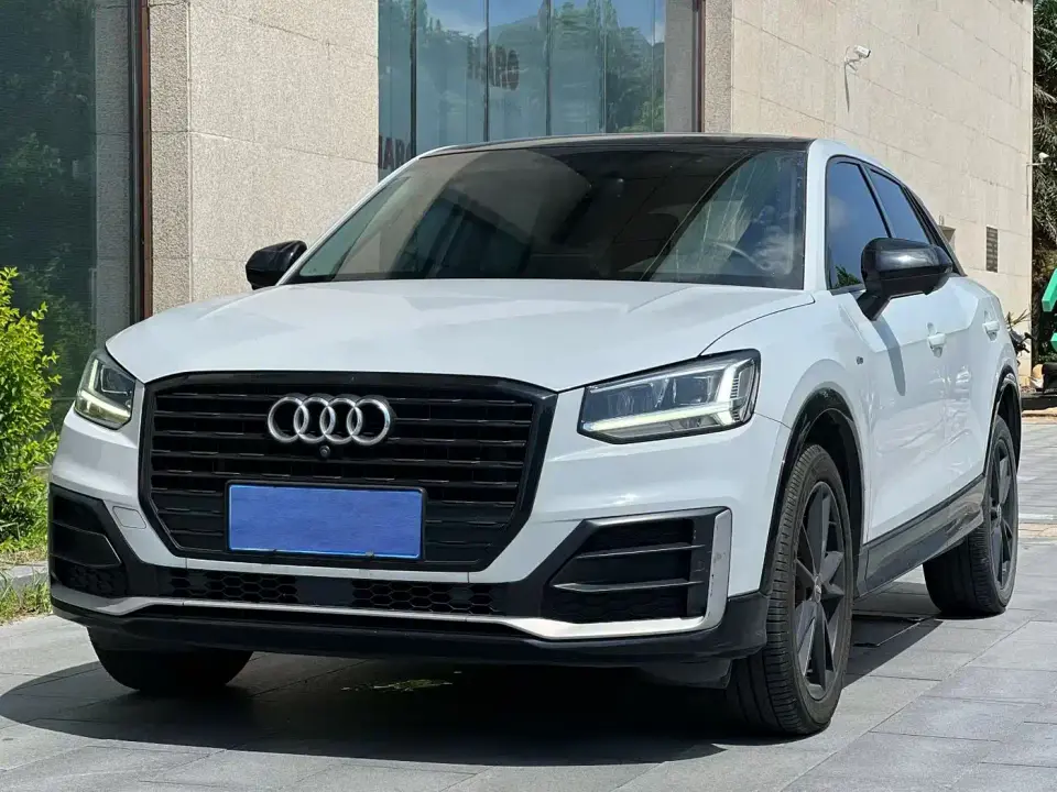 Audi Q2L 35 TFSI Progressive Dynamic Model 2020