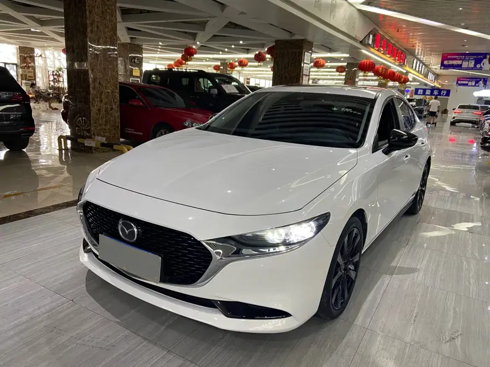 Mazda Mazda3 Axela 2.0L Automatic Premium Black Edition 2023