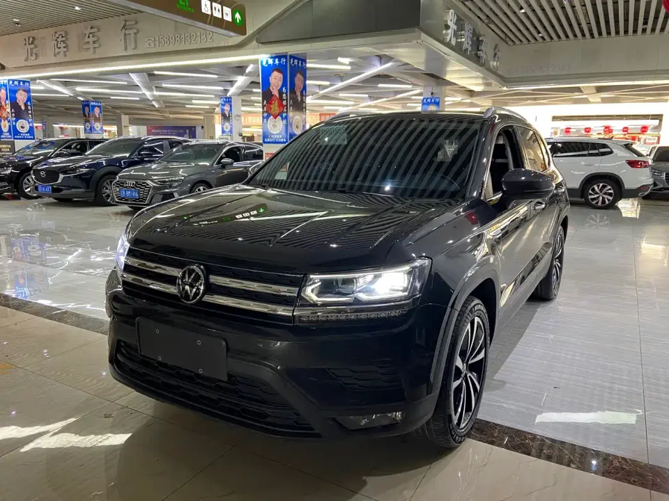 Volkswagen Tharu 280TSI FWD Luxury Edition 2022