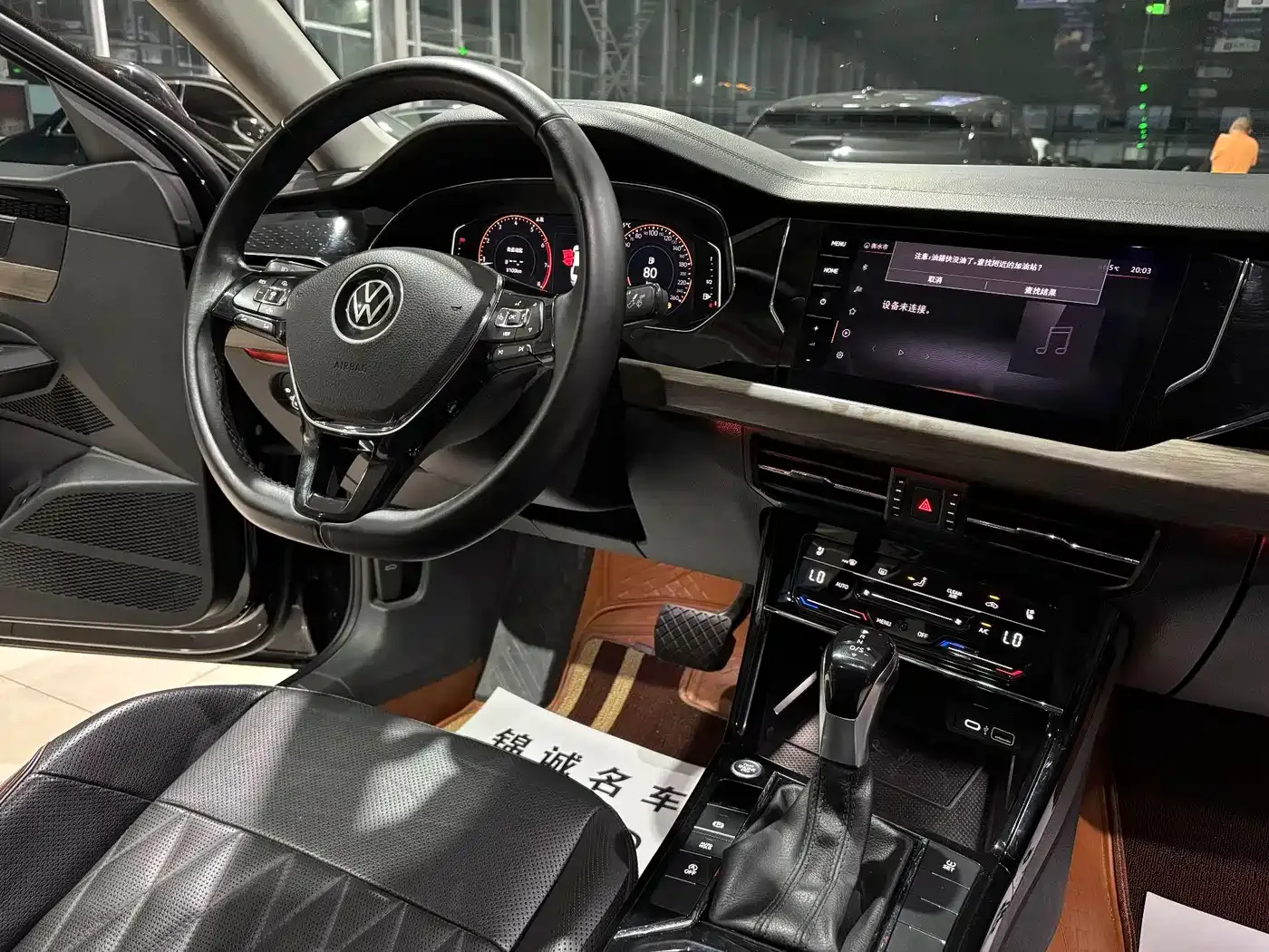 Volkswagen Passat Model 330TSI Luxury Edition 2021 — фото 12