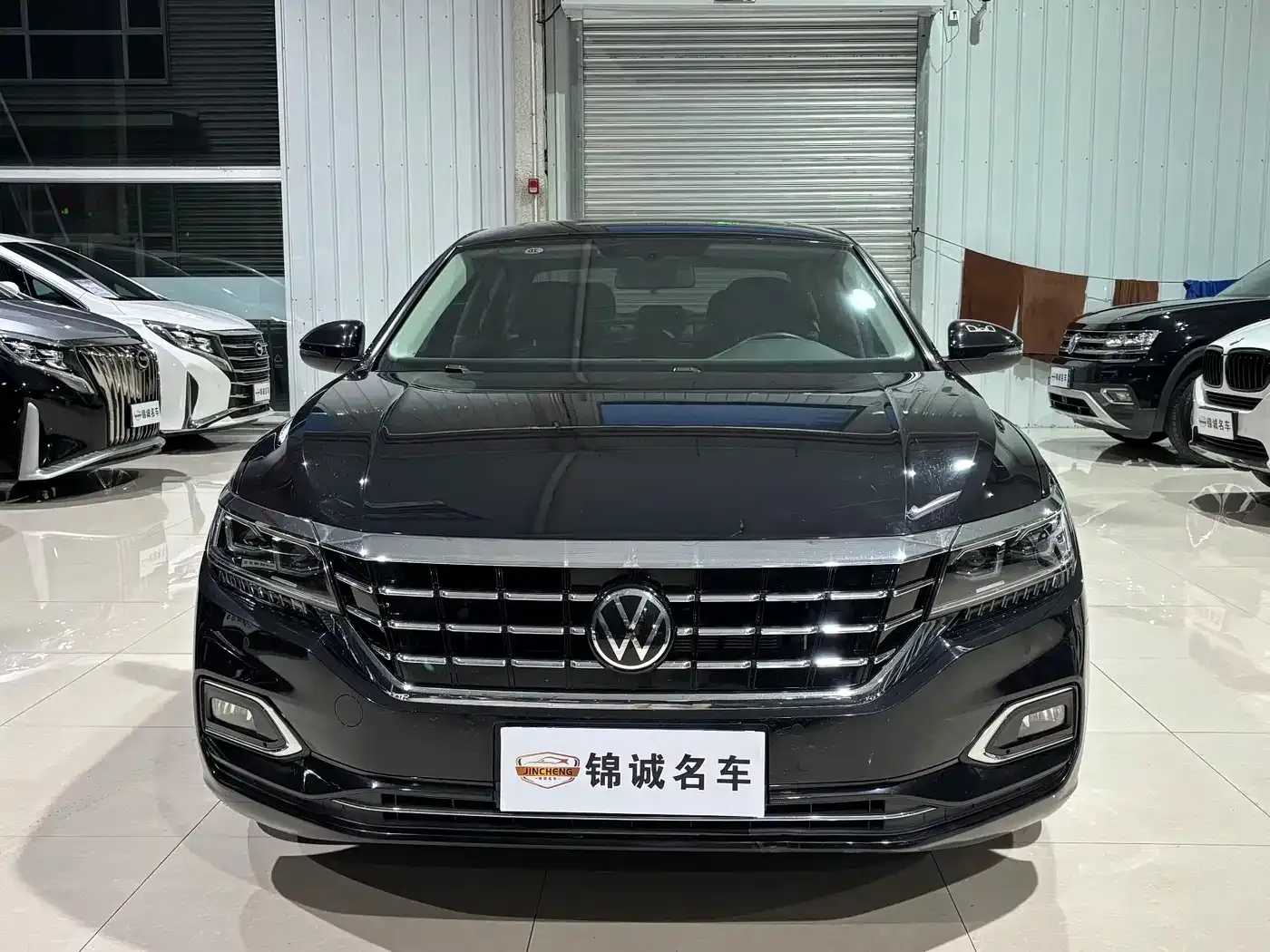 Volkswagen Passat Model 330TSI Luxury Edition 2021 — фото 2