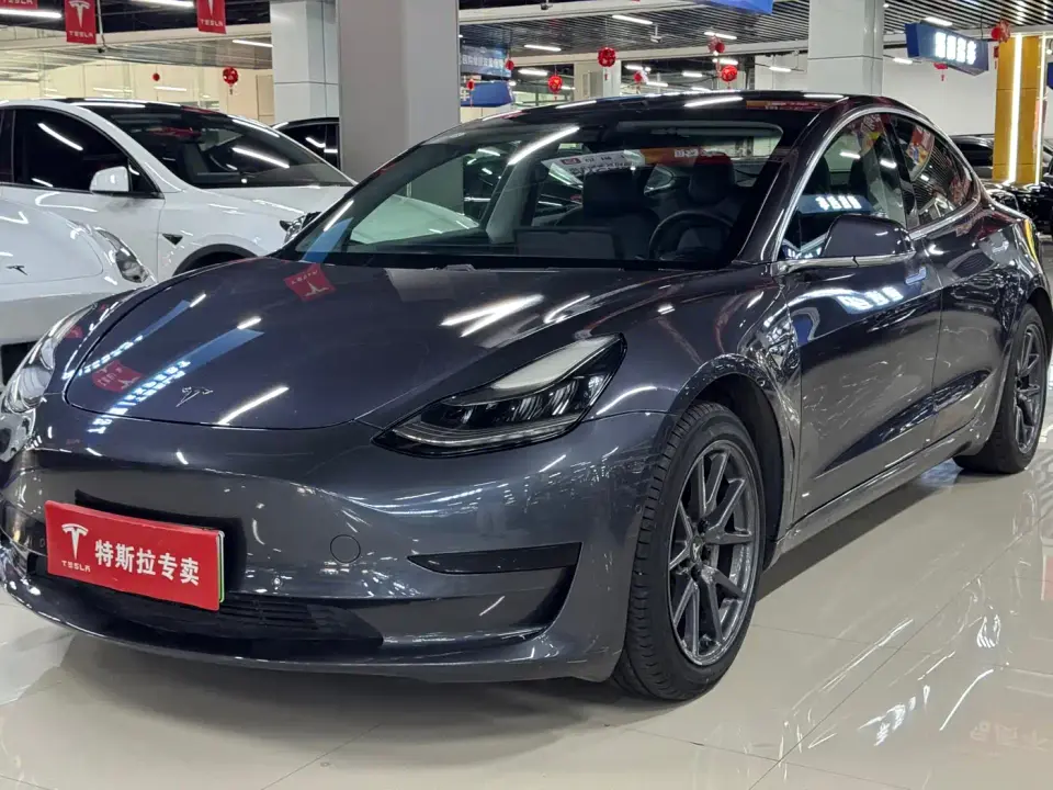 Tesla Model 3 Standard Range Rear-Wheel Drive Upgrade 2020