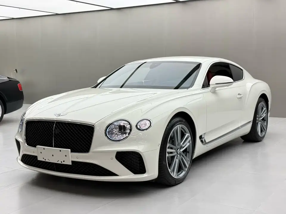 Bentley Continental 4.0T GT V8 2024
