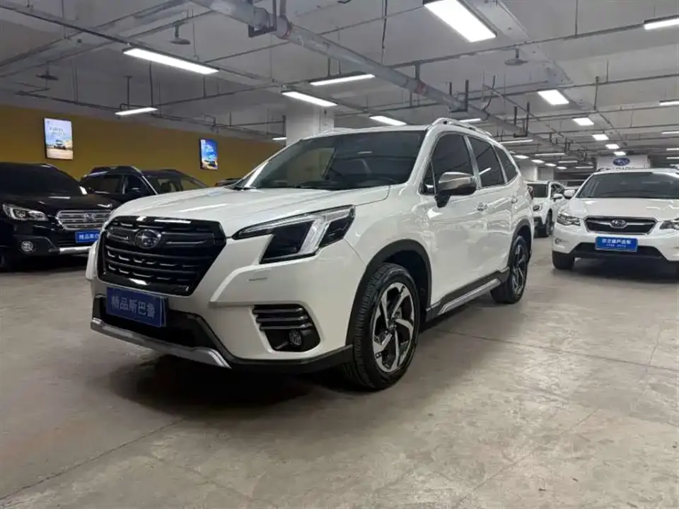 Subaru Forester 2.5i AWD Flagship EyeSight 2023