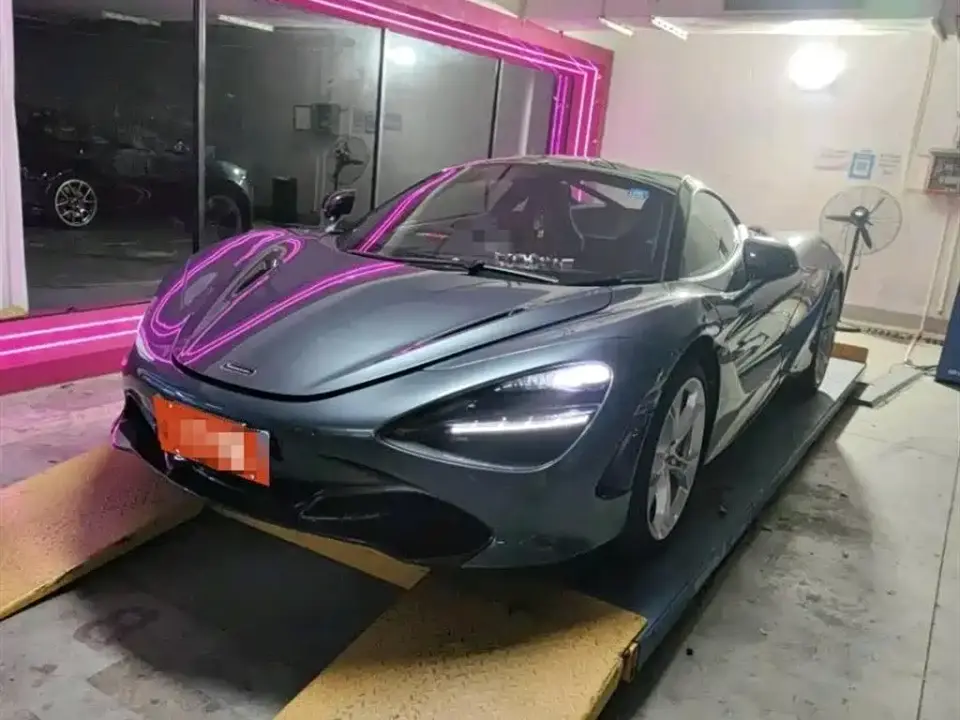McLaren 720S 4.0T Coupe 2020