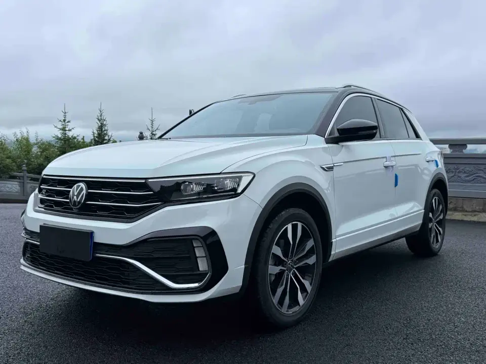 Volkswagen T-ROC 280TSI DSG 2WD R-Line Pro Connected 2022