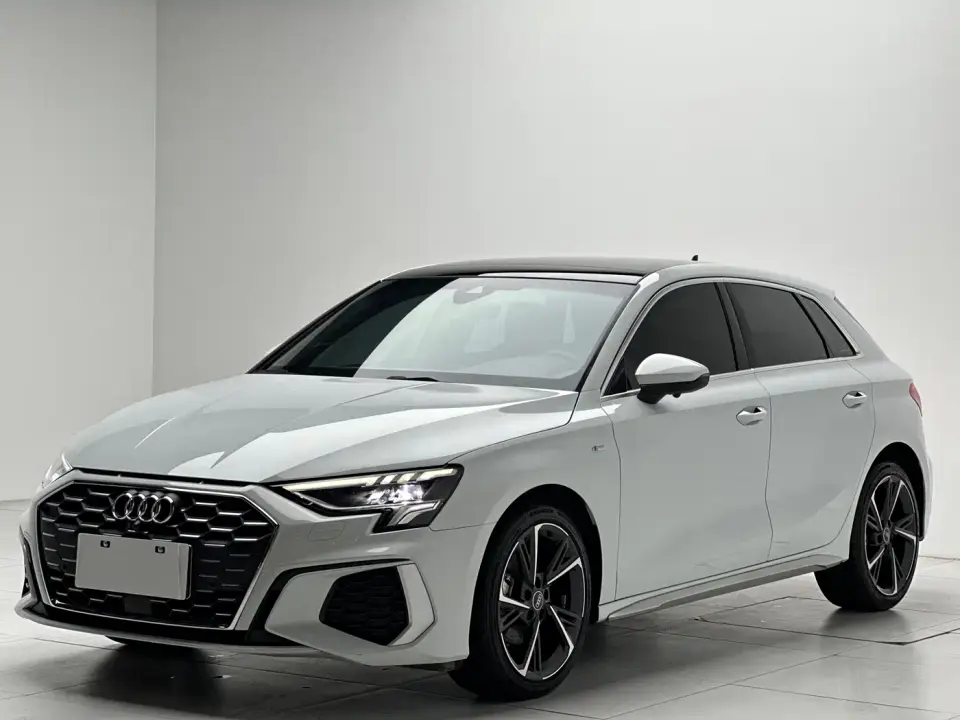 Audi A3 Facelift Sportback 35 TFSI Fashion Sport 2023