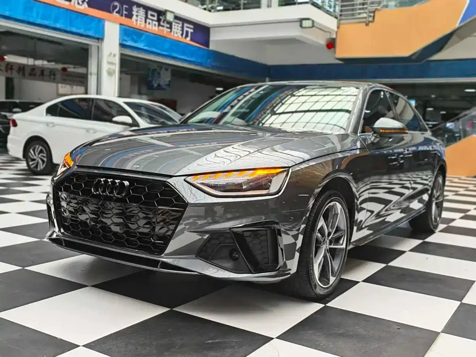 Audi A4L 40 TFSI Fashion Dynamic Edition 2021