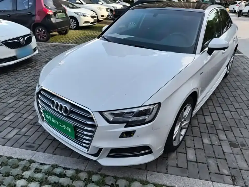 Audi A3 Limousine 35 TFSI Fashion China VI 2021