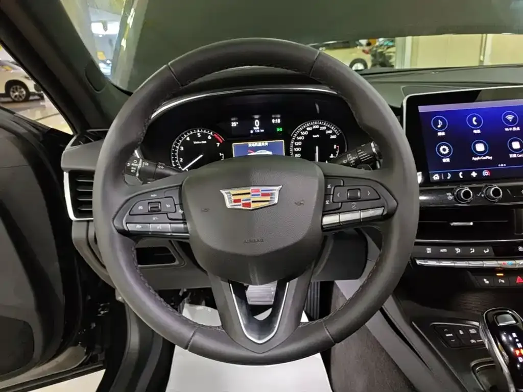Cadillac CT5 Facelift 28T Luxury Edition 2026 — фото 7