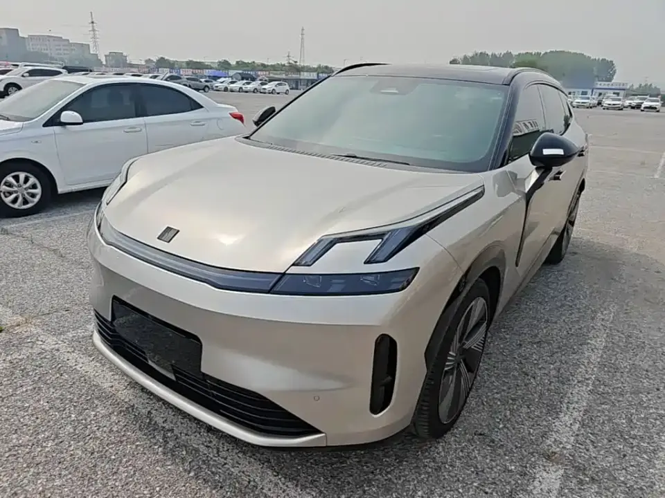 Lynk & Co 08 EM-P 120km Long Range Halo 2024
