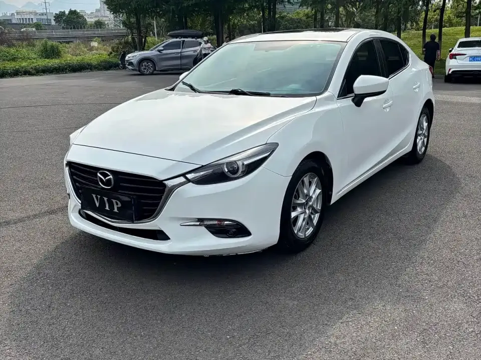 Mazda Mazda3 Axela Cloud Control Edition Sedan 1.5L Auto Luxury China VI 2020