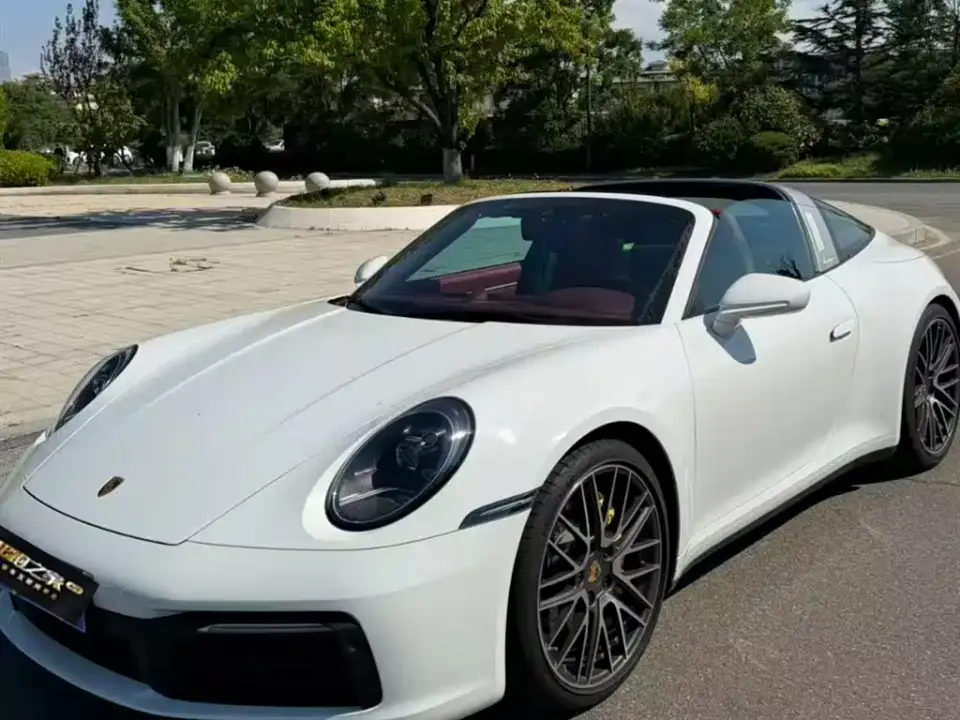 Porsche 911 Targa 4 3.0T 2024