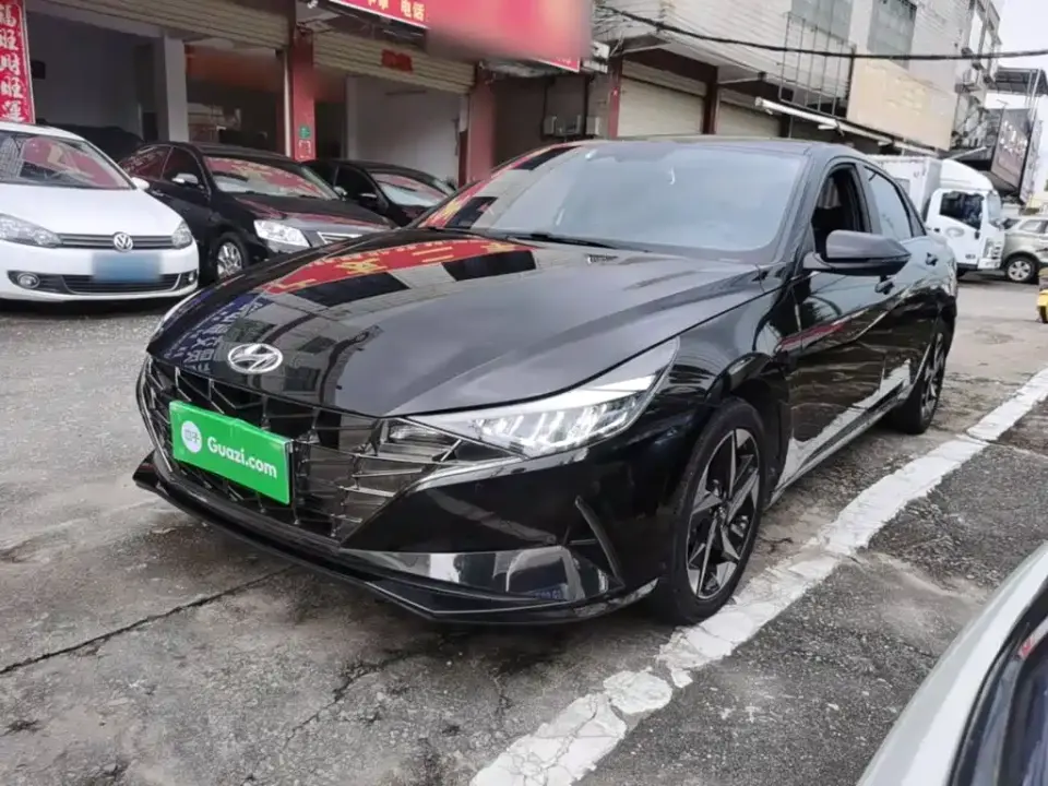 Hyundai Elantra 240TGDi DCT LUX Premium Edition 2021