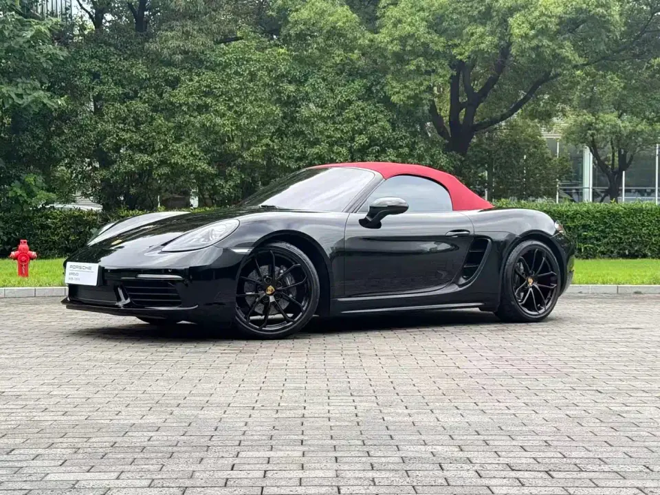 Porsche 718 Boxster Style Edition 2.0T 2025