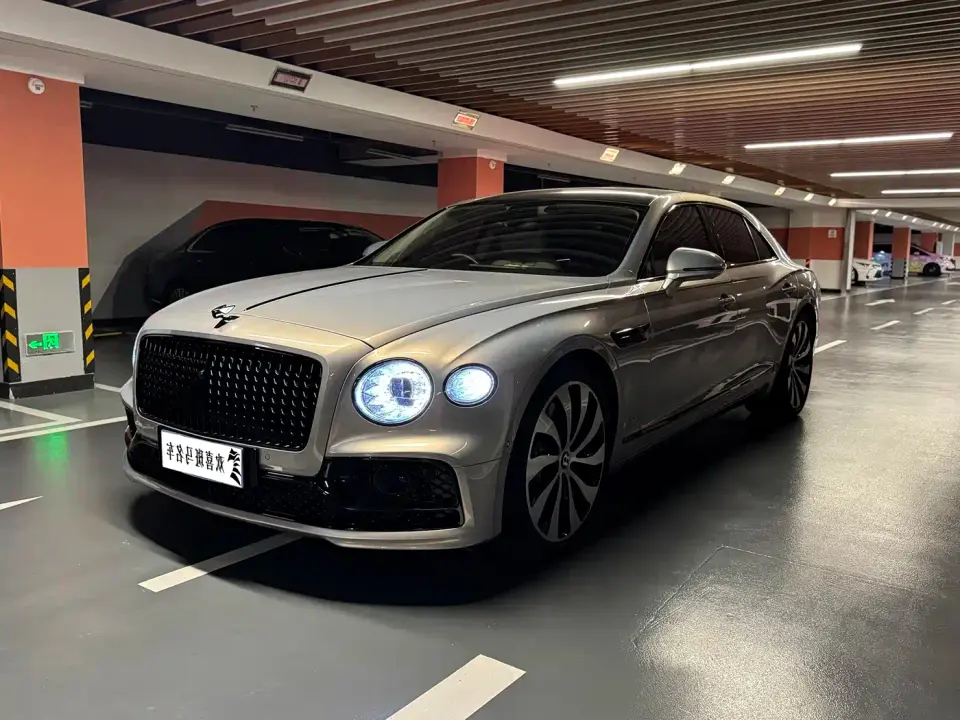 Bentley Flying Spur 4.0T V8 Standard 2023