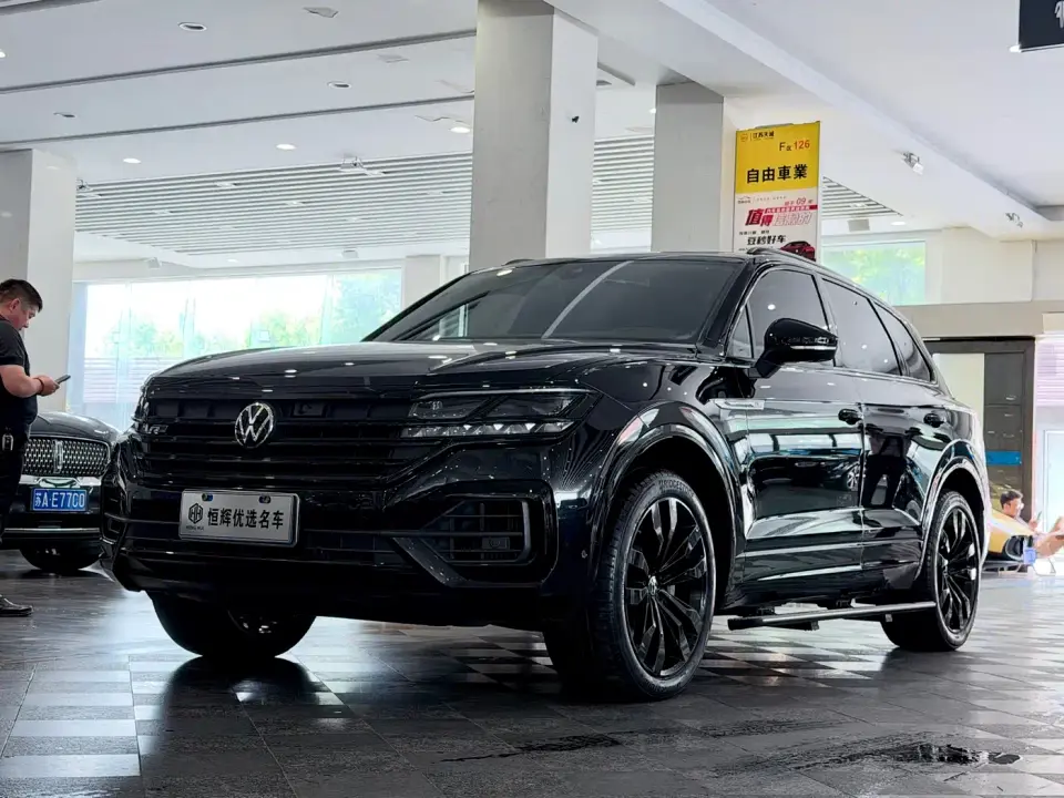 Volkswagen Touareg 3.0TSI R-Exclusive 2021