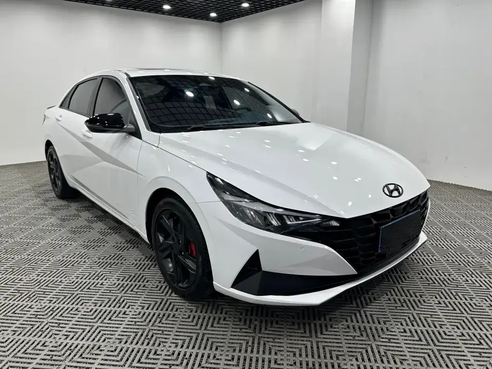 Hyundai Elantra 1.5L CVT 20th Anniversary Edition 2023