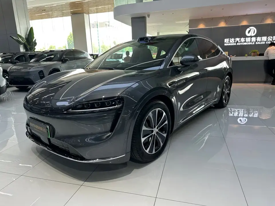 Zhijie Luxeed R7 Extended Range 251km Max 2025